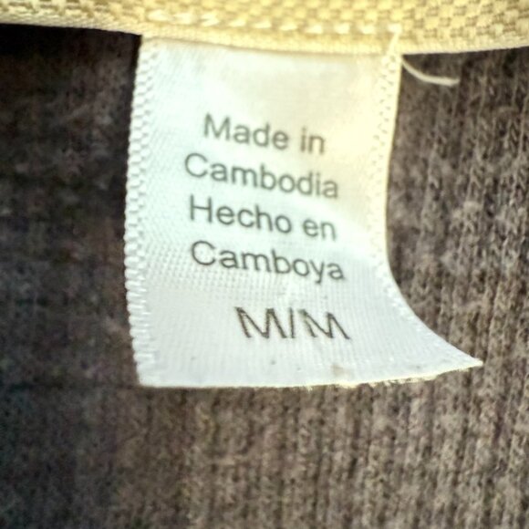 Tommy Bahama Gray Textured Long Sleeve Shirt – Size Medium - Picture 5 of 9